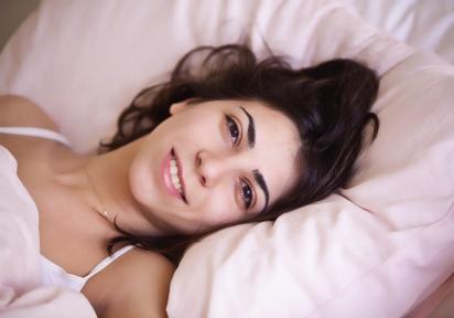 Hoe ga best in bed liggen om optimaal te slapen? 